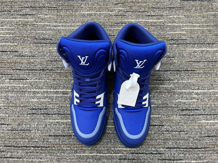 Men L*ouis V*uitton Top Sneakers