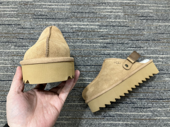 Women  U*GG Top Boots