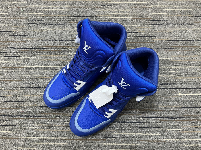 Men L*ouis V*uitton Top Sneakers