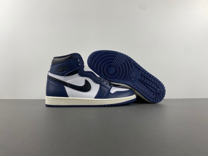 A*ir Jor*dan 1 Retro High OG  DZ5485-401