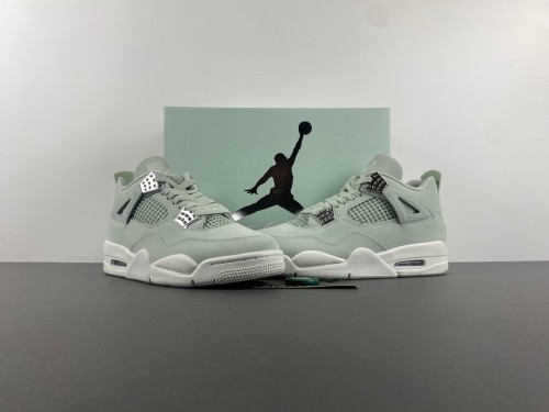 A*ir Jor*dan 4 “Seafoam” HV0823-003