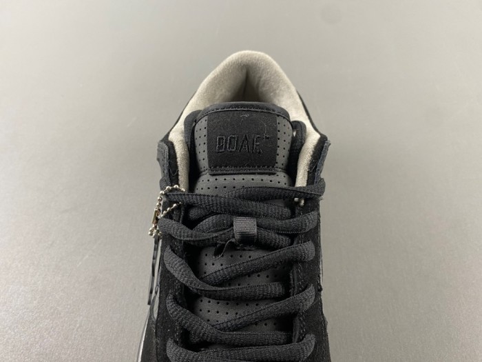 D*ivision S*treet x N*ike D*unk Low Lux “Oregon Black”  HV1470-001