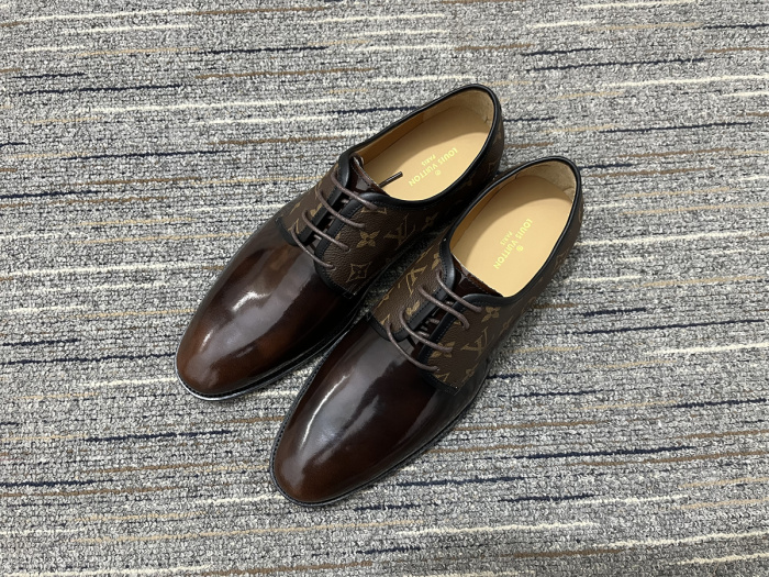 Men L*ouis V*uitton Top Quality  loafers