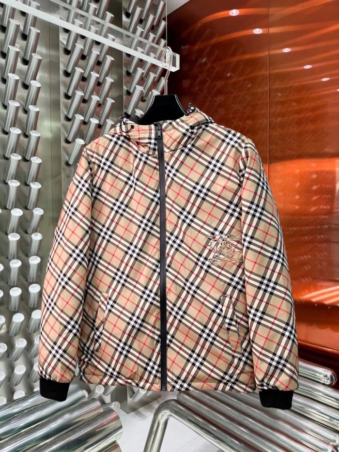B*urberry Top Quality