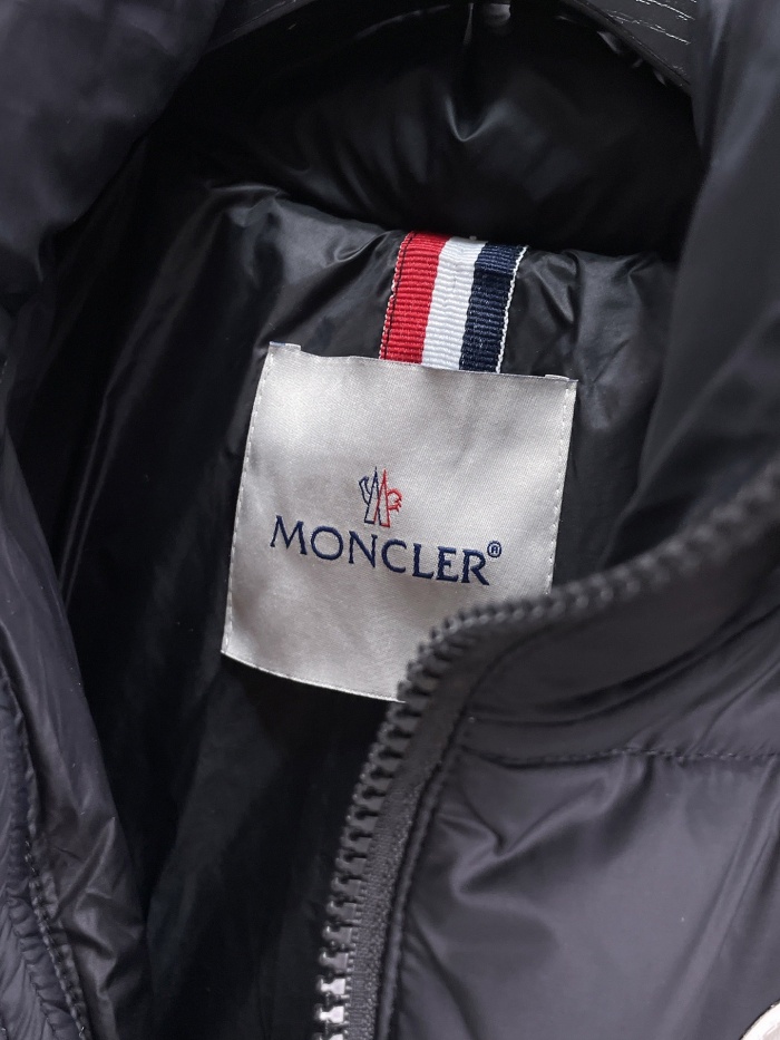 M*oncler   Top Quality