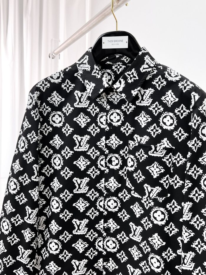 L*ouis V*uitton Top Quality