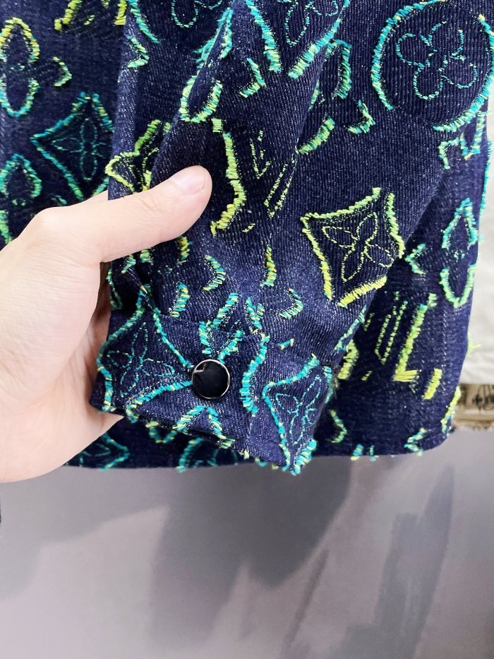 L*ouis V*uitton Top Quality