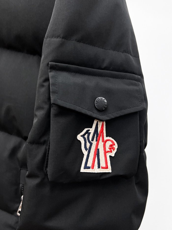M*oncler   Top Quality