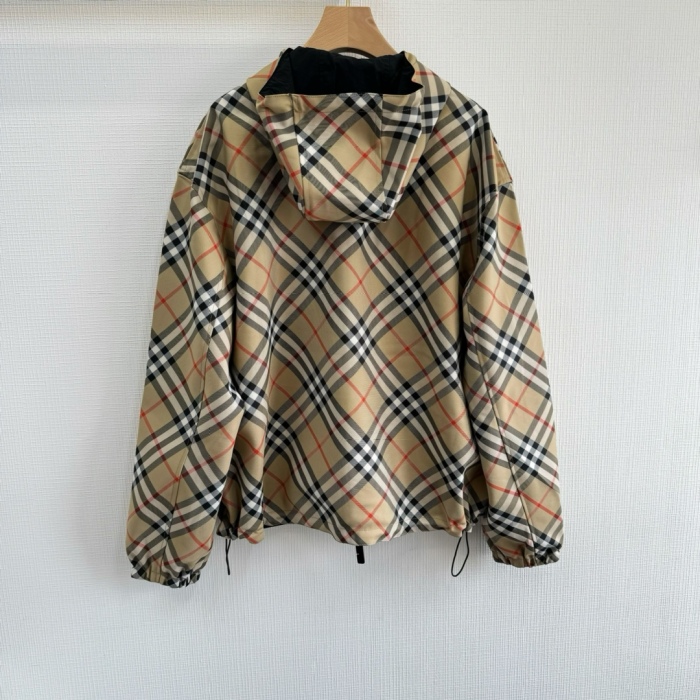 B*urberry Top Quality