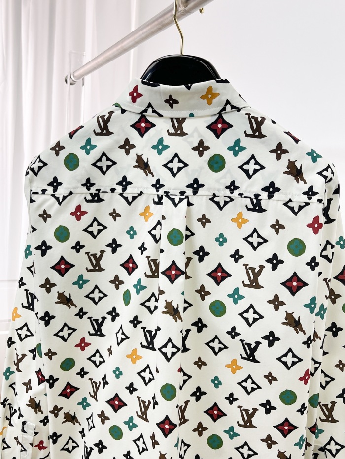 L*ouis V*uitton Top Quality