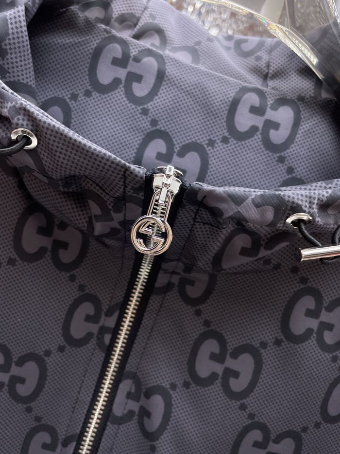 G*ucci  Top Quality