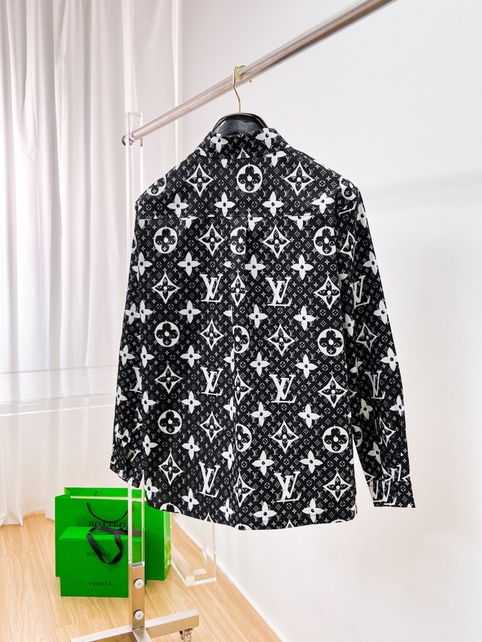 L*ouis V*uitton Top Quality