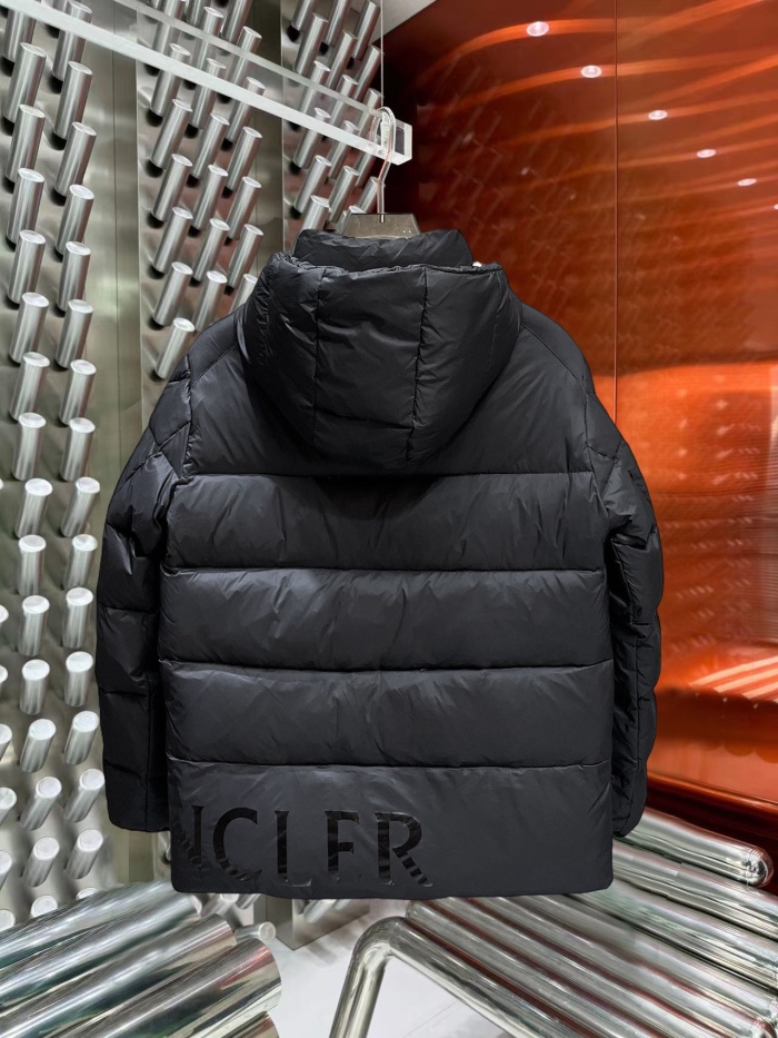 M*oncler   Top Quality