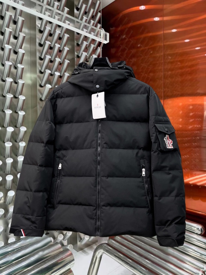 M*oncler   Top Quality