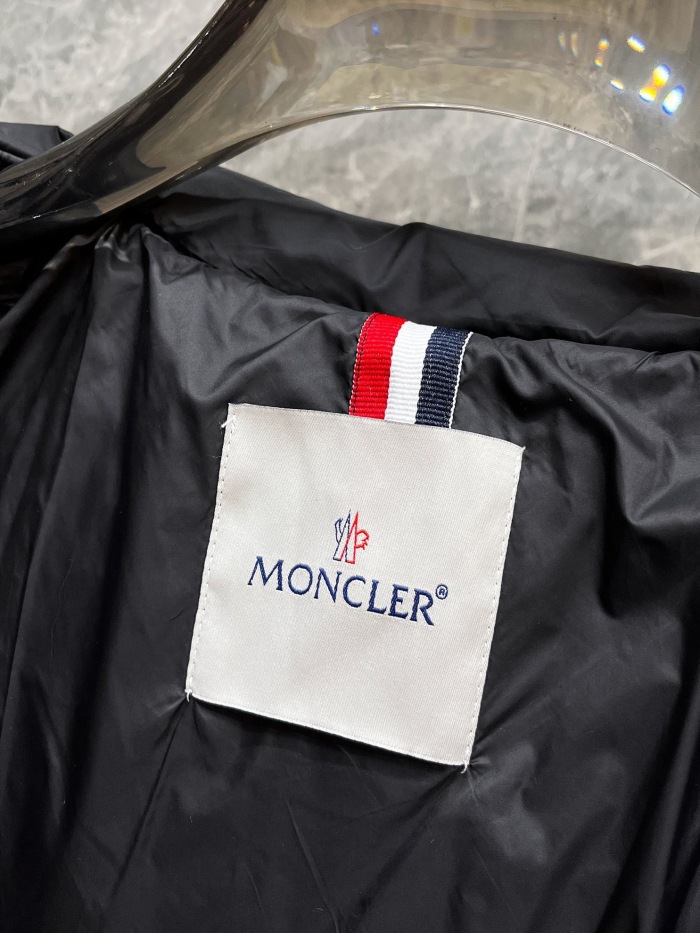M*oncler   Top Quality