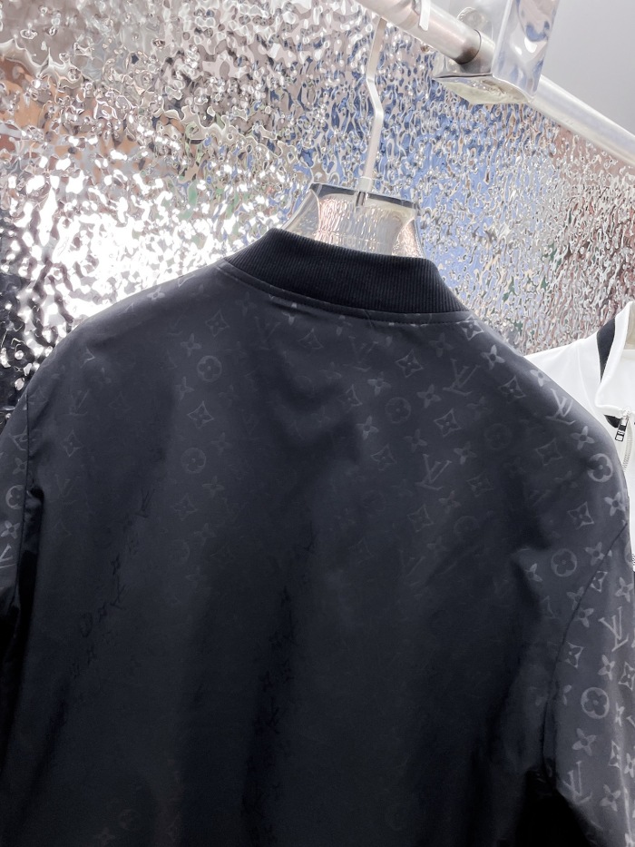 L*ouis V*uitton Top Quality