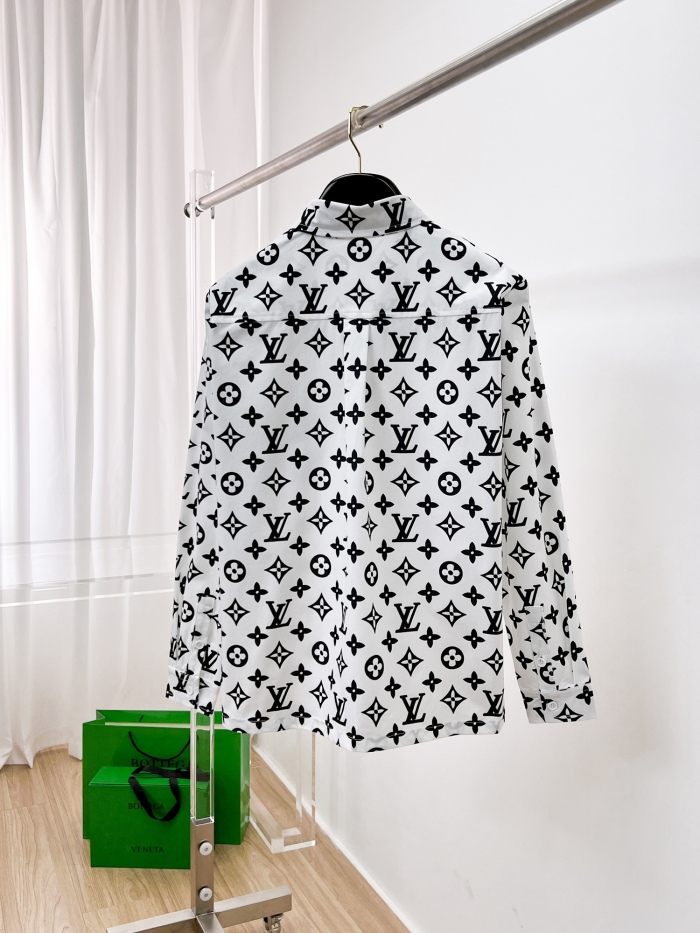L*ouis V*uitton Top Quality