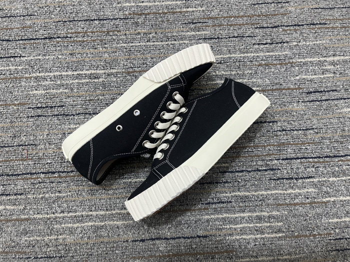 Men Women M*aison M*argiela Sneakers009