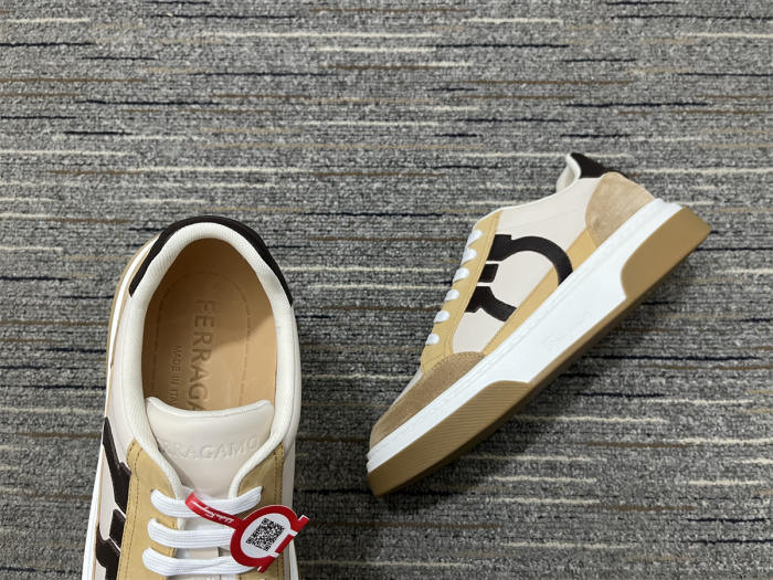 Salvatore Ferragamo  top sneaker