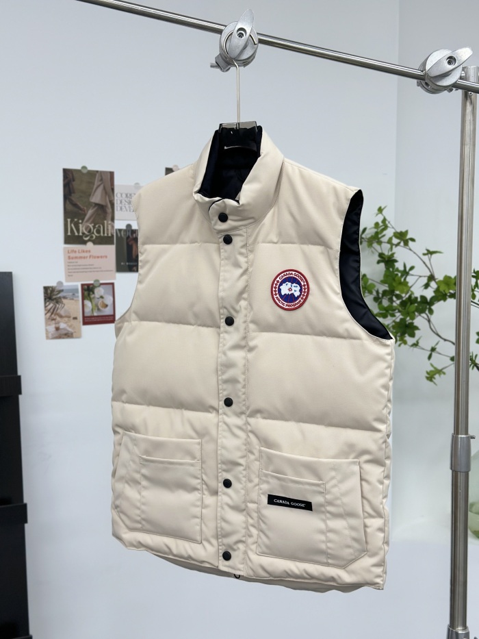 C*ANADA  G*OOSE  Top Quality