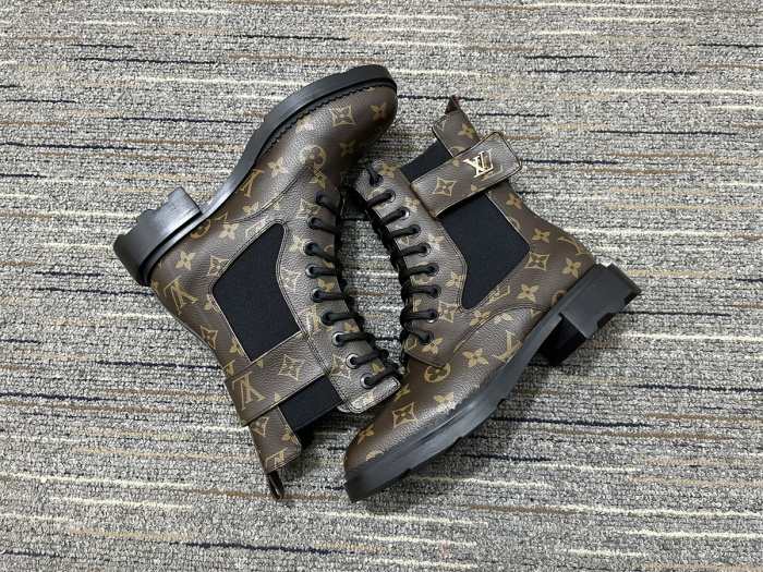 Women L*ouis V*uitton Top Quality Boot