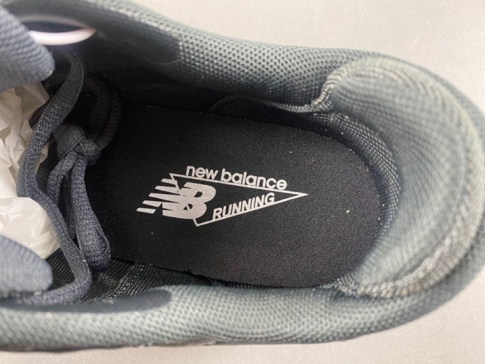 N*ew B*alance 1000   M1000JA