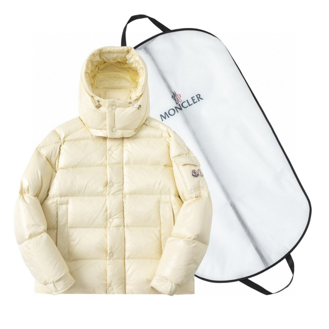 M*oncler   Top Quality