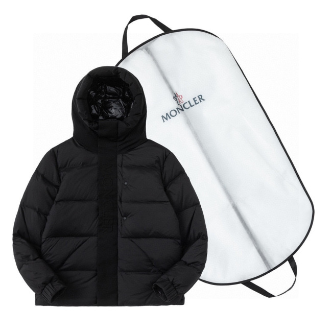M*oncler   Top Quality