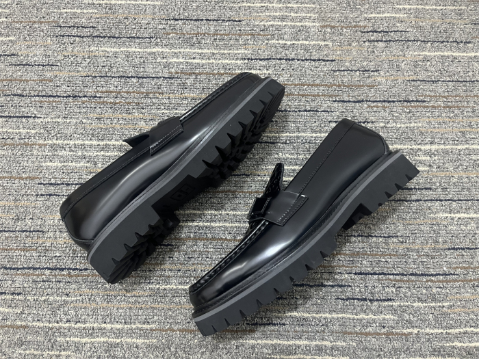 Men L*ouis V*uitton Top Quality  loafers