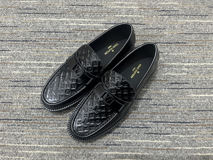 Men L*ouis V*uitton Top Quality  loafers