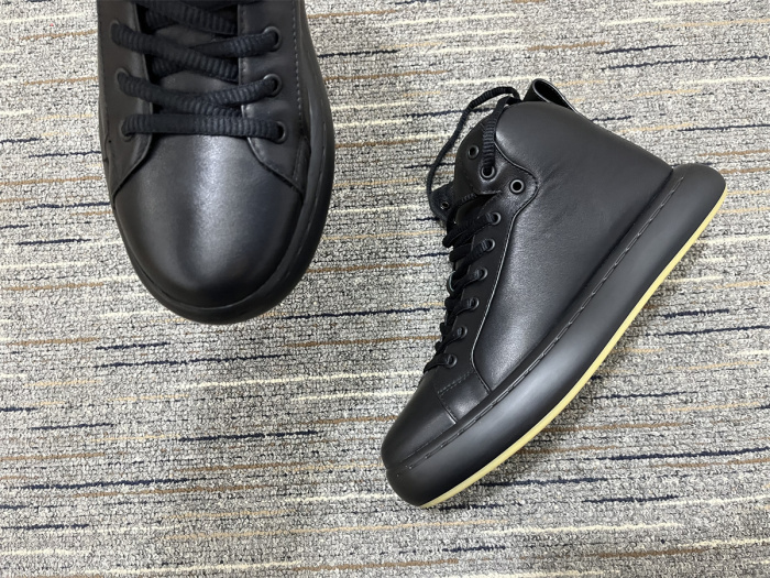 Men B*ottega V*eneta Top Sneakers