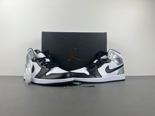 A*ir Jor*dan   1 Mid  DQ8423-103