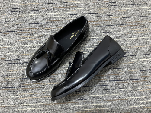 Men L*ouis V*uitton Top Quality  loafers