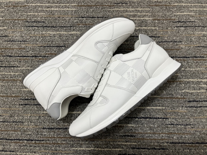 Men  L*ouis V*uitton Top Sneakers
