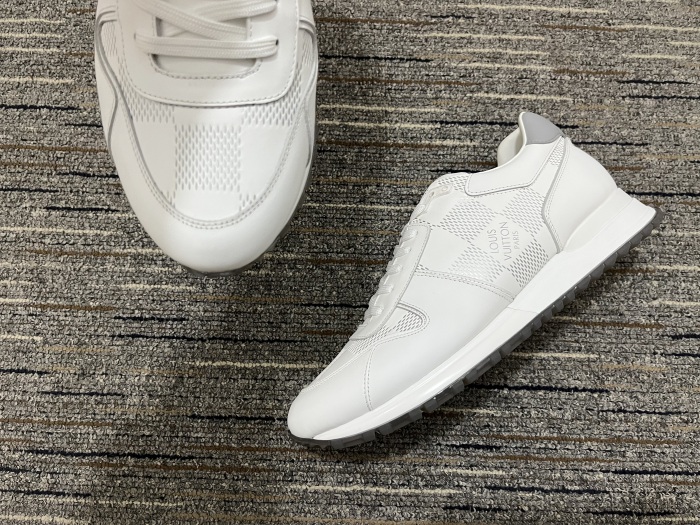 Men  L*ouis V*uitton Top Sneakers
