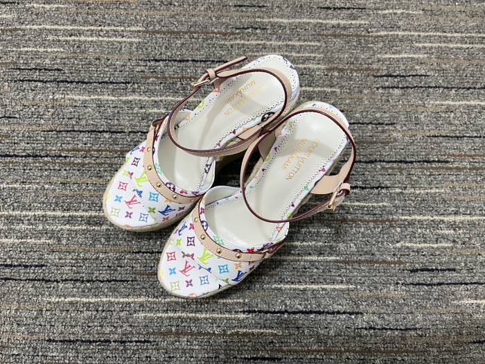 Women L*ouis V*uitton Top Quality Sandals