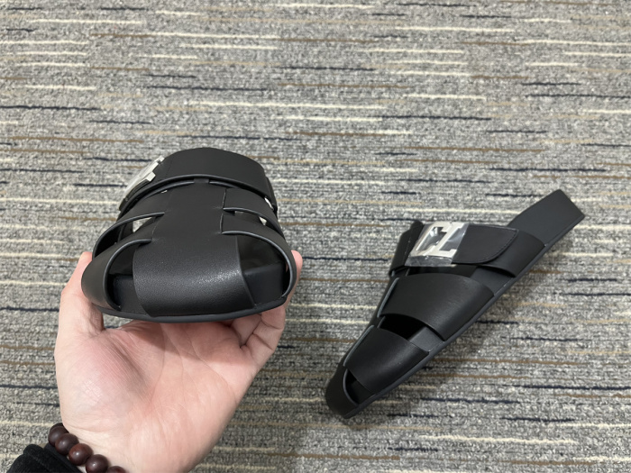 C*hristian L*oboutin Top Sandals