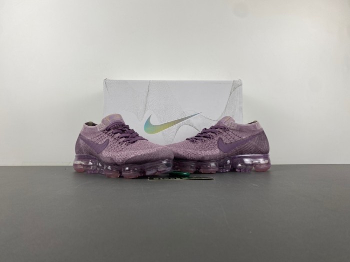 N*ike  A*ir VaporMax 849557-500