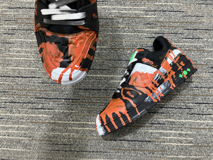 Men  L*ouis V*uitton Top Sneakers