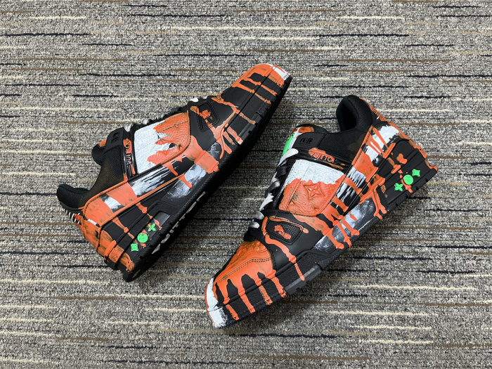 Men  L*ouis V*uitton Top Sneakers