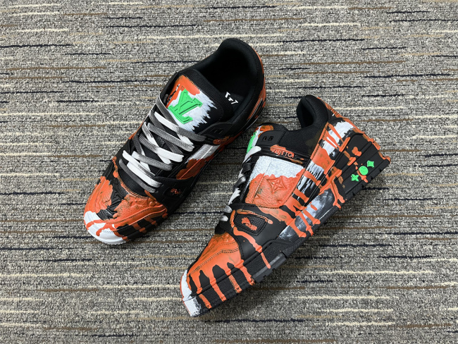 Men  L*ouis V*uitton Top Sneakers