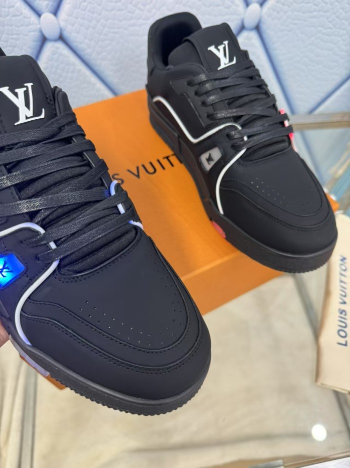Men Women  L*ouis V*uitton Top Sneakers