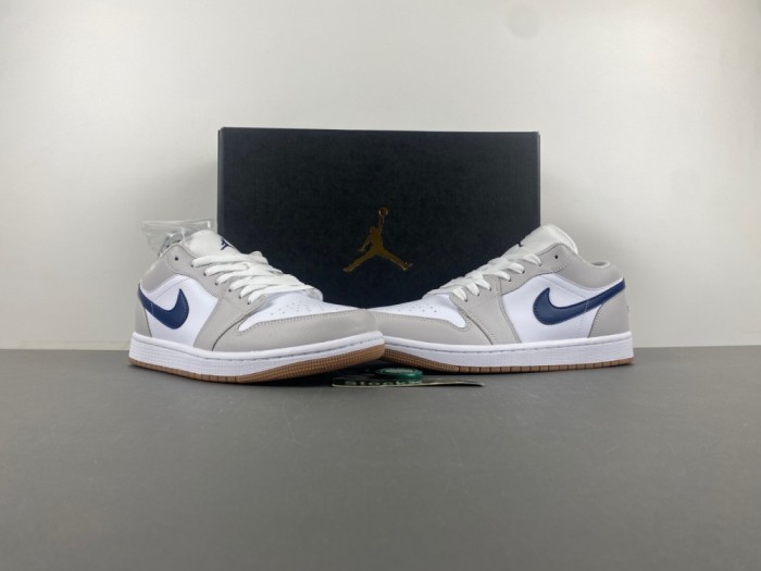 A*ir Jor*dan   1 Low  553558-146