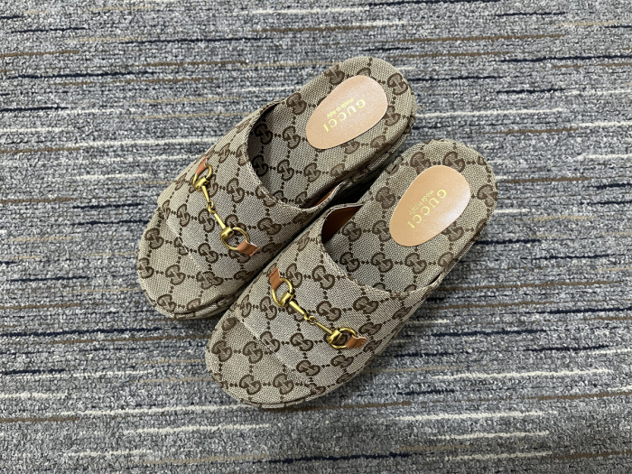 Women  G*ucci Top Sandals