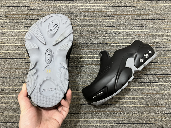 Men  L*ouis V*uitton Top Quality Sandals