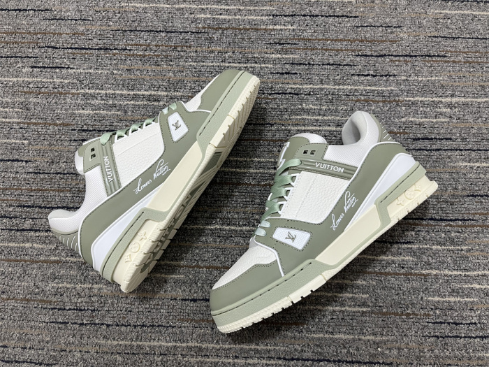 Men  L*ouis V*uitton Top Sneakers
