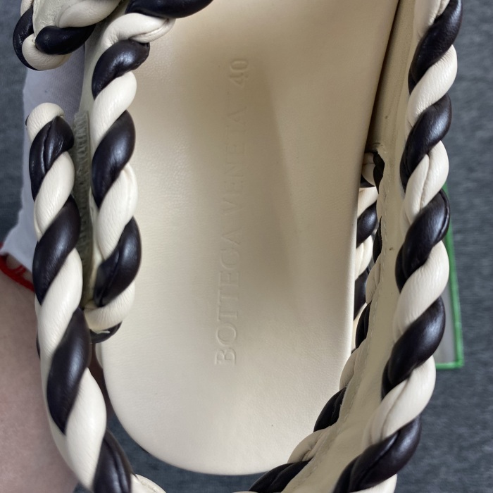 Women  B*ottega V*eneta  Top Sandals