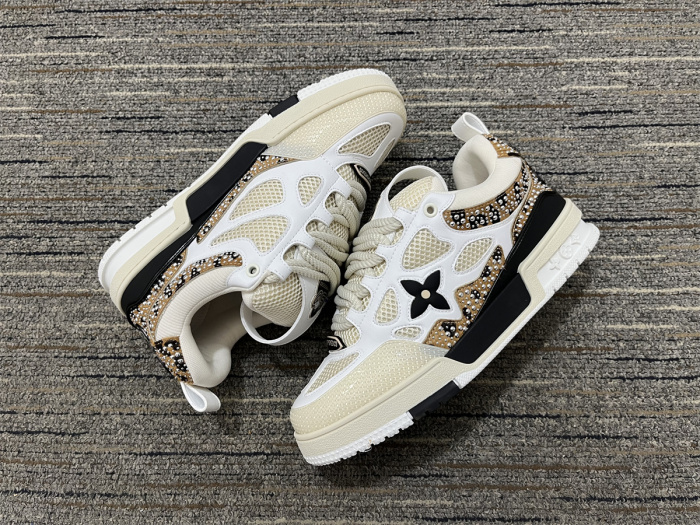 Men  L*ouis V*uitton Top Sneakers