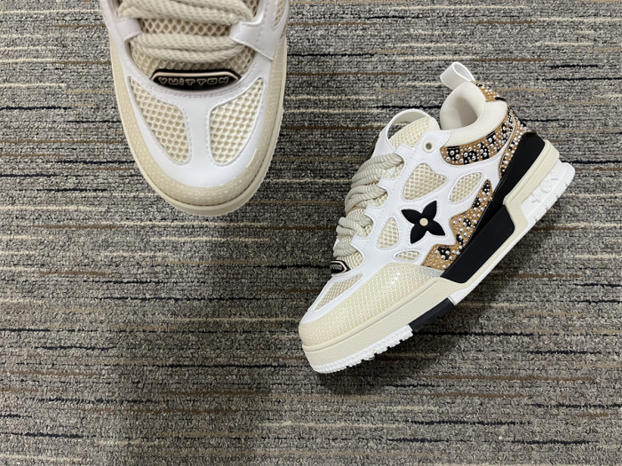Men  L*ouis V*uitton Top Sneakers