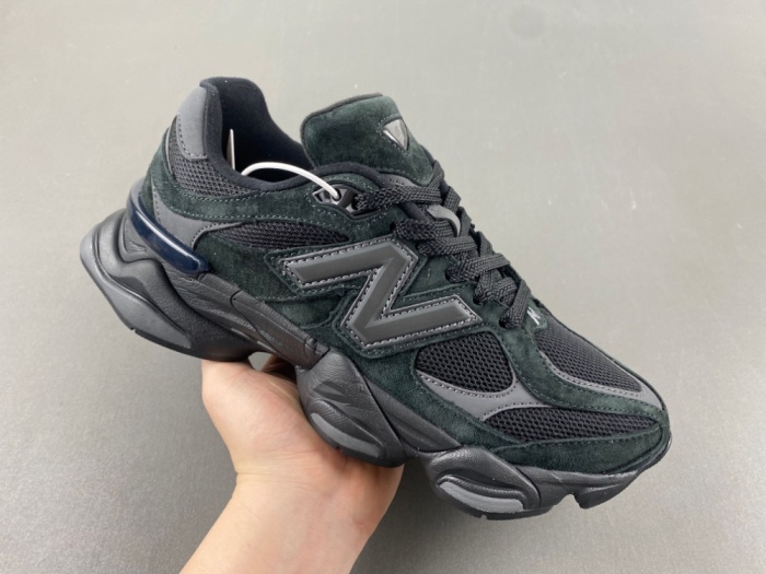 N*ew B*alance  9060    U9060ZGE